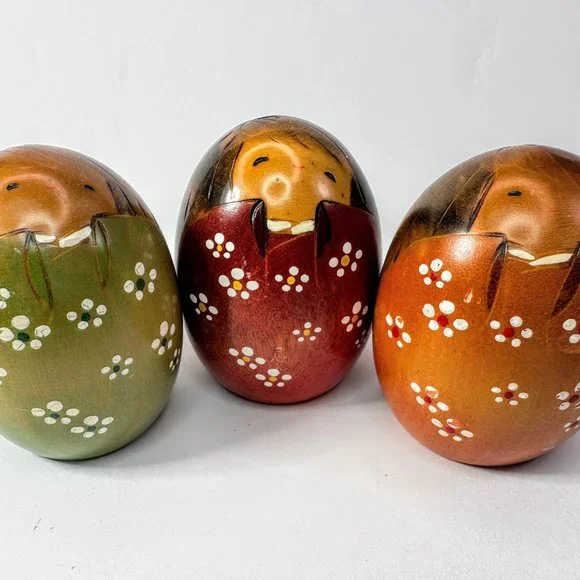 Creative Kokeshi Dolls by Usaburo "Triplets Eggs" Sisters Orange Plum Pea 2.75"